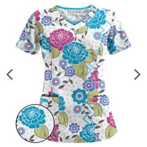 UA Ziggy White Criss Cross V-Neck Print Scrub Top